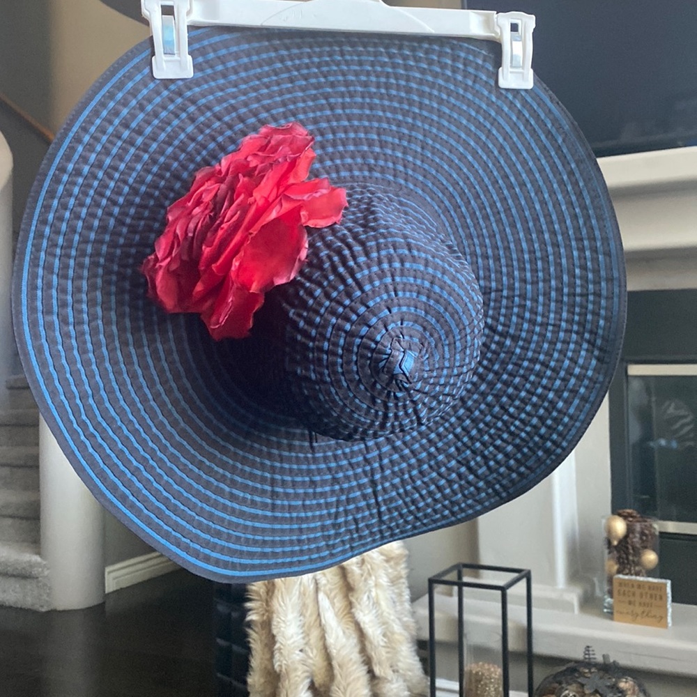 Gap floppy sun hat
